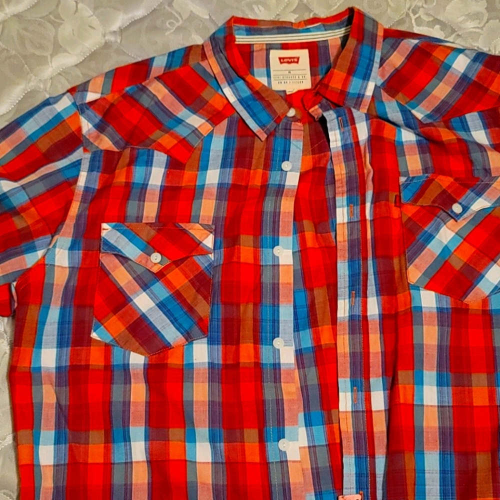 Levi's XL Men's short sleeve button down shirt